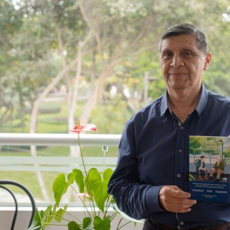 Secretos del abuelo: prevención emocional contada como historia